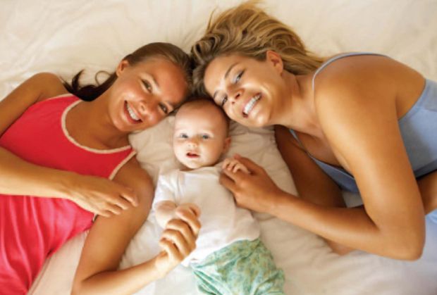 Corte Appello: in Italia un bambino può avere solo una madre, non due.